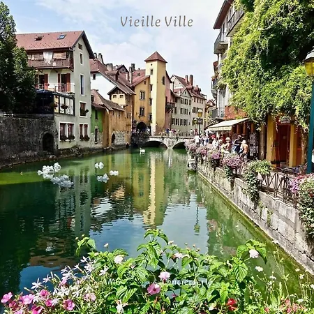 A Deux Pas Du Lac, Proche Du Centre Ferienhaus Annecy